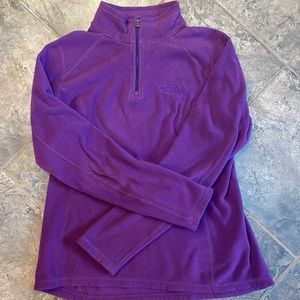 NorthFace women’s fleece pullover